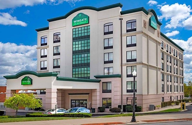 2-Star Hotel ∙ Wingate by Wyndham Lima