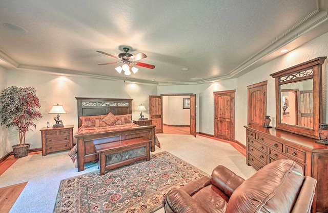 Beautiful Priest Lake Home on Golf Course!