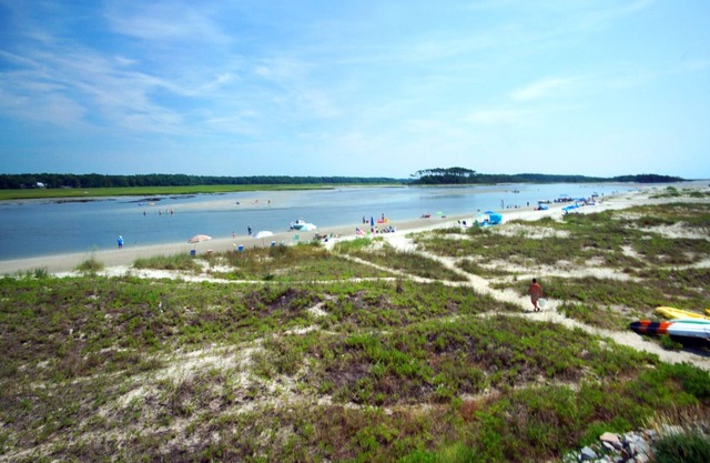Best panoramic views in NMB! Views of inlet, across street from beach, pool, tennis, fish, surf