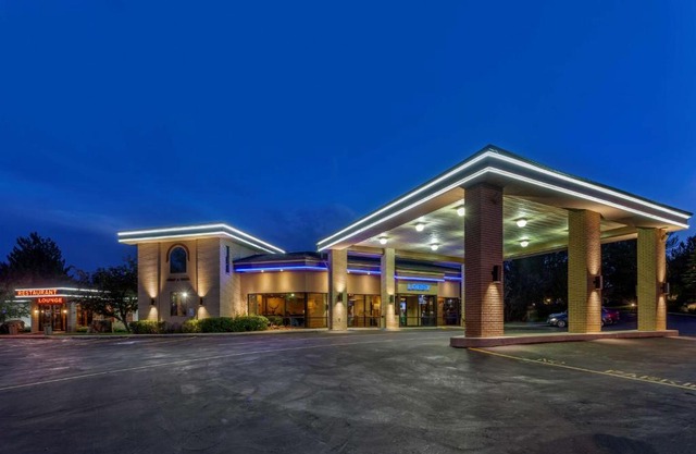 Dunmar Inn 