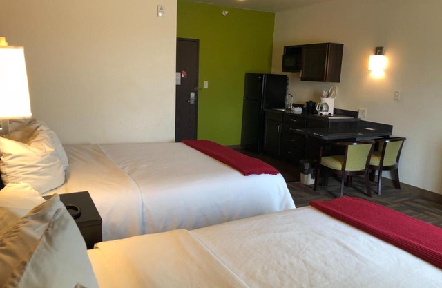 Black Gold Suites Tioga