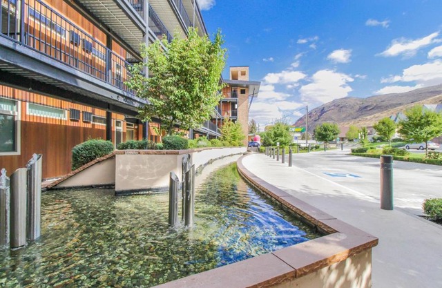 Chelan Resort Suites 2