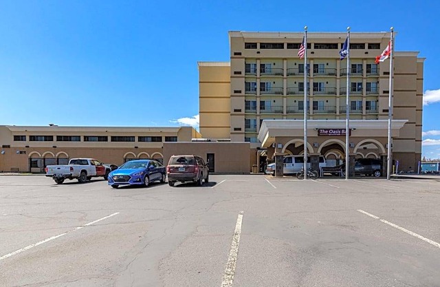 Clarion Hotel Convention Center
