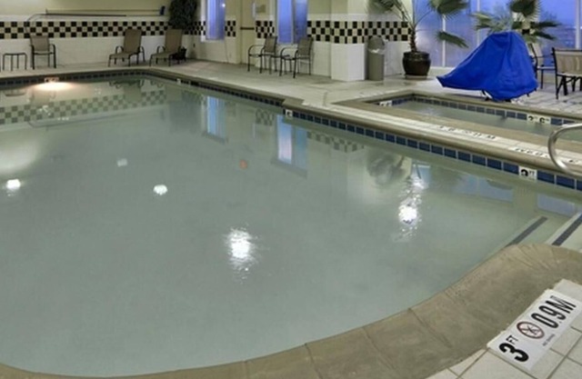 Comfort & Convenience near Albuquerque Airport! Comes with Free Airport Shuttle!