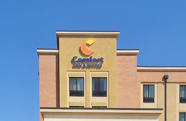 Comfort Inn & Suites Watford City