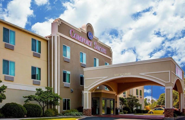 Comfort Suites Benton Harbor - St. Joseph