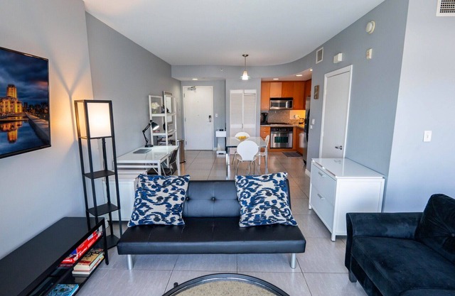 Downtown San Diego, Private Condo