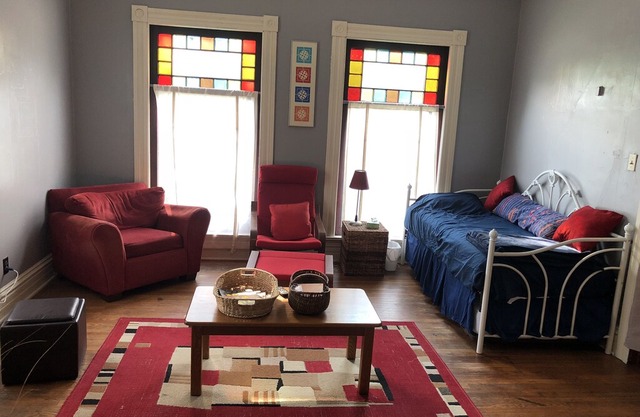 HIdeaway steps from downtown Oberlin & College/Conservatory