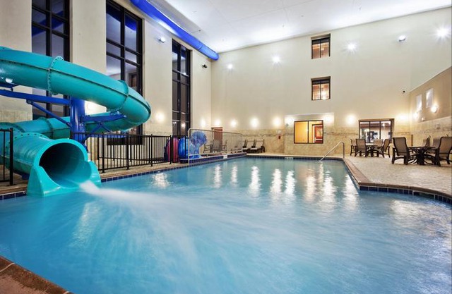 Holiday Inn Express and Suites Great Falls