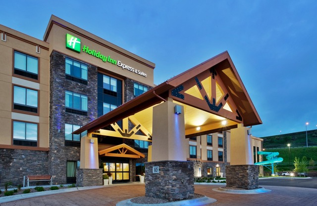 Holiday Inn Express and Suites Great Falls, an Ihg Hotel