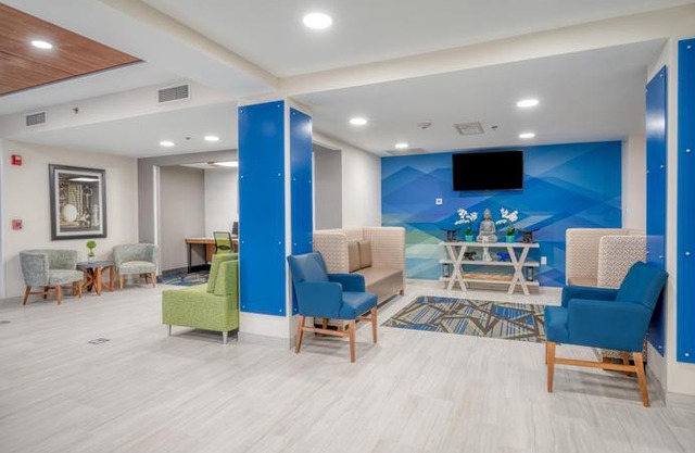 Holiday Inn Express Hotel & Suites Greenville Greenville