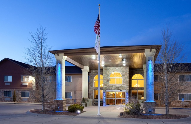 Holiday Inn Express Hotel Torrington Ihg 