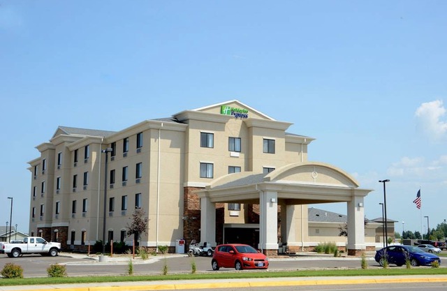 Holiday Inn Express & Suites Sidney, an IHG Hotel