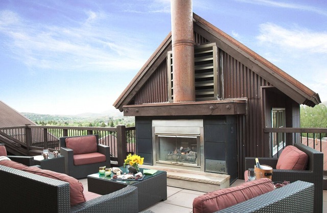 Holiday Stays Open! Penthouse with Ski-in/Ski-out Access and Private Hot Tub!