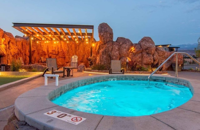 Luxury Condo at Sage Creek with Heated Pool