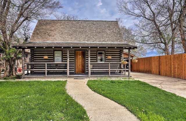 'Maltese Ranch Cabin' Near Medora Attractions
