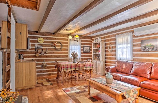 Maltese Ranch Cabin Near Medora Attractions