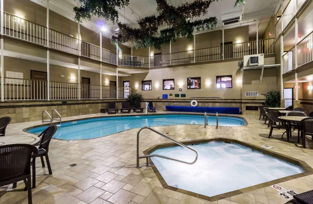 Motel 6 Minot, ND