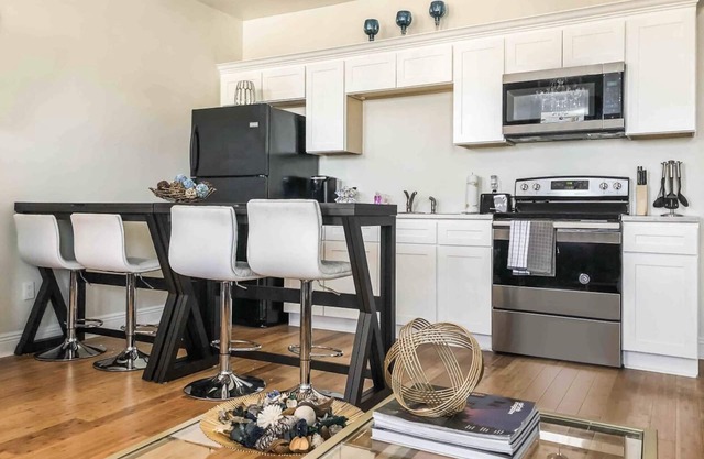 NEW Luxurious 3BD Bywater Home 2 Miles From French Quarter Bourbon St 3 3 BEDS
