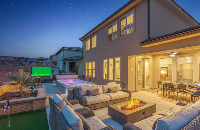 Paseos 1149 | Desert Pete's Retreat SLP 20 | Private Swim Spa and Hot Tub, and Putting Green