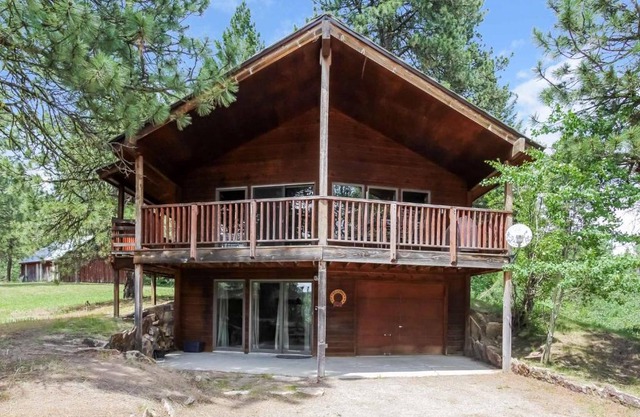Ponderosa Cabin 197 - Three Bedroom Cabin