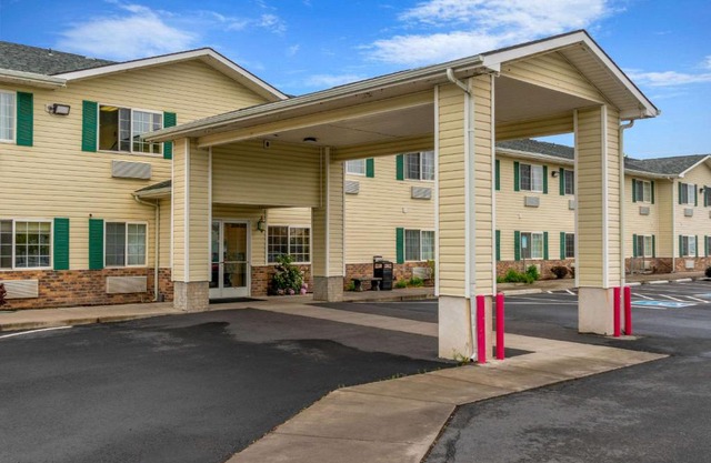 Quality Inn 