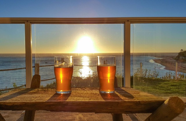 RECENTLY UPDATED!! Stunning Bay and Ocean Views!