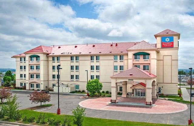 Surestay Hotel 