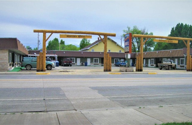 Motel 