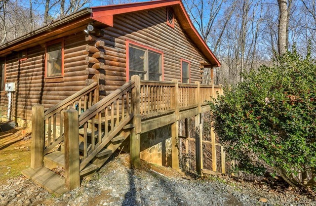 Wind Song Retreat | Cherry Log, GA