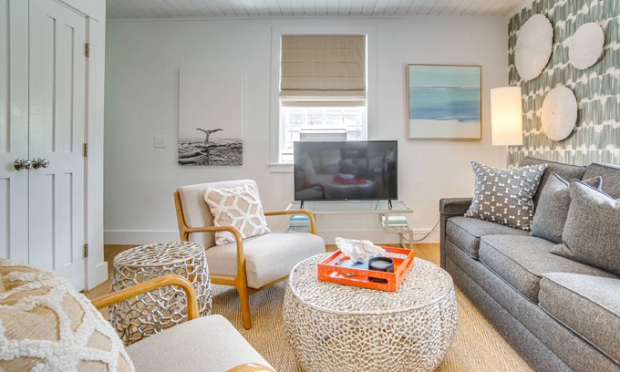 Nantucket Town Apartment | 102 m² Apartment ∙ 1 bedroom ∙ 2 guests