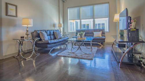 SoNo Apartment | 1100 m² Apartment ∙ 2 bedrooms ∙ 5 guests