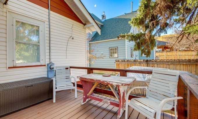Red Lodge House | 111 m² House ∙ 2 bedrooms ∙ 6 guests