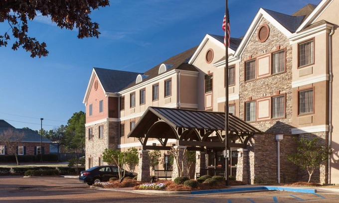 Tougaloo Hotel | 112 m² Hotel ∙ 2 bedrooms ∙ 127 guests