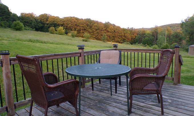 Brainard House | 116 m² House ∙ 3 bedrooms ∙ 4 guests