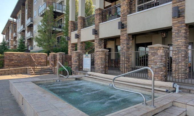 Sandpoint Apartment | 128 m² Apartment ∙ 2 bedrooms ∙ 6 guests