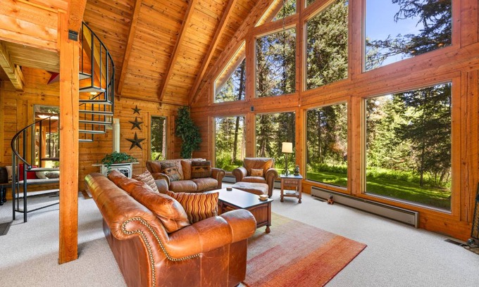 McCall House | 129 m² House ∙ 2 bedrooms ∙ 8 guests