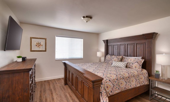 Moab South Valley Apartment | 130 m² Apartment ∙ 3 bedrooms ∙ 8 guests