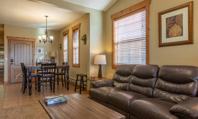 Driggs Condo | 138 m² Condo ∙ 3 bedrooms ∙ 8 guests
