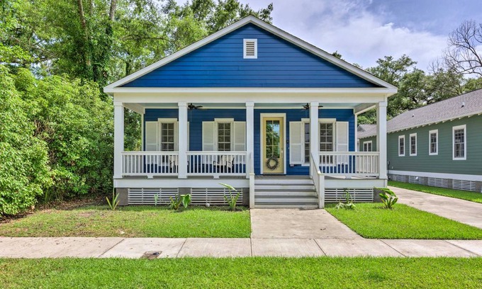Washington Square House | 139 m² House ∙ 2 bedrooms ∙ 6 guests