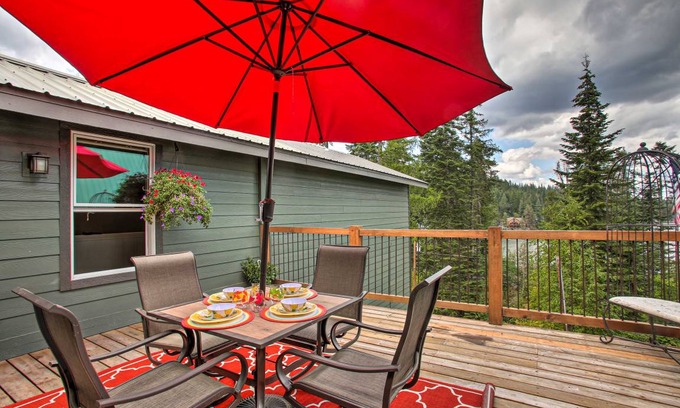 Coeur d'Alene Cottage | 148 m² Cabin ∙ 2 bedrooms ∙ 8 guests