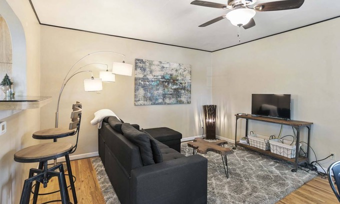University District House | 148 m² House ∙ 4 bedrooms ∙ 10 guests