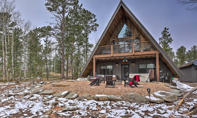 Deadwood House | 157 m² House ∙ 3 bedrooms ∙ 8 guests