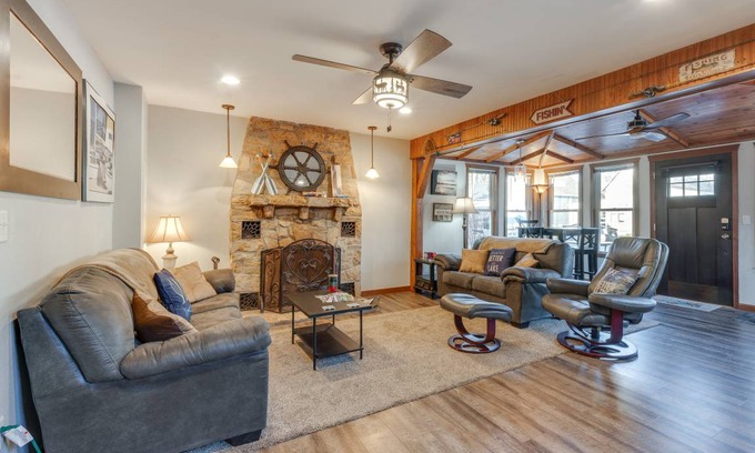 Clear Lake House | 167 m² House ∙ 3 bedrooms ∙ 8 guests