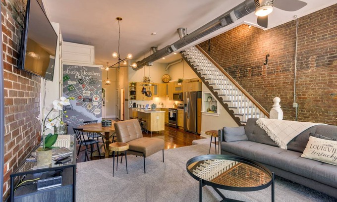 Downtown Louisville Apartment | 170 m² Apartment ∙ 2 bedrooms ∙ 11 guests