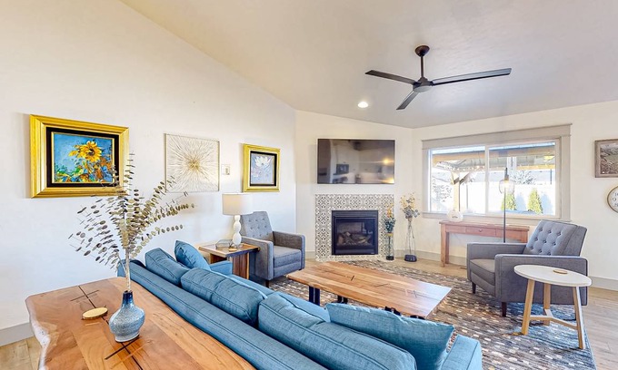 Meridian House | 171 m² House ∙ 3 bedrooms ∙ 6 guests