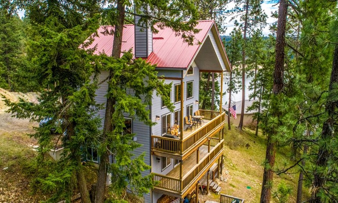 Coeur d'Alene House | 174 m² House ∙ 2 bedrooms ∙ 8 guests