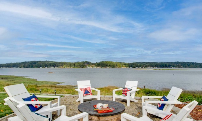 Allyn House | 176 m² House ∙ 3 bedrooms ∙ 12 guests