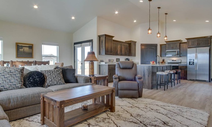 Dillon House | 185 m² House ∙ 3 bedrooms ∙ 8 guests