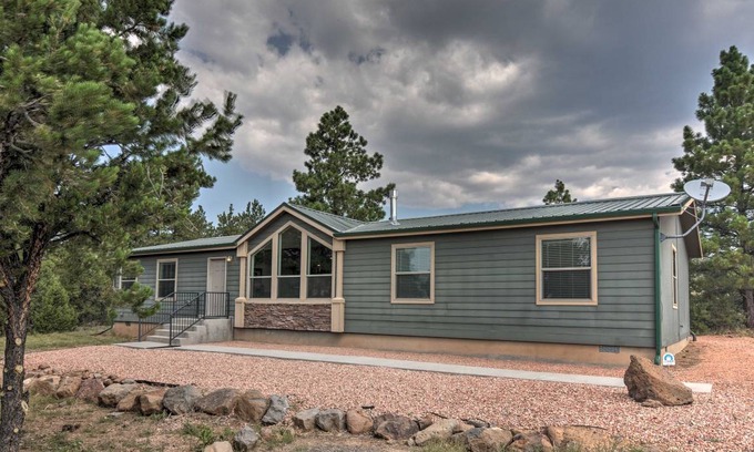 Boulder House | 186 m² House ∙ 3 bedrooms ∙ 6 guests